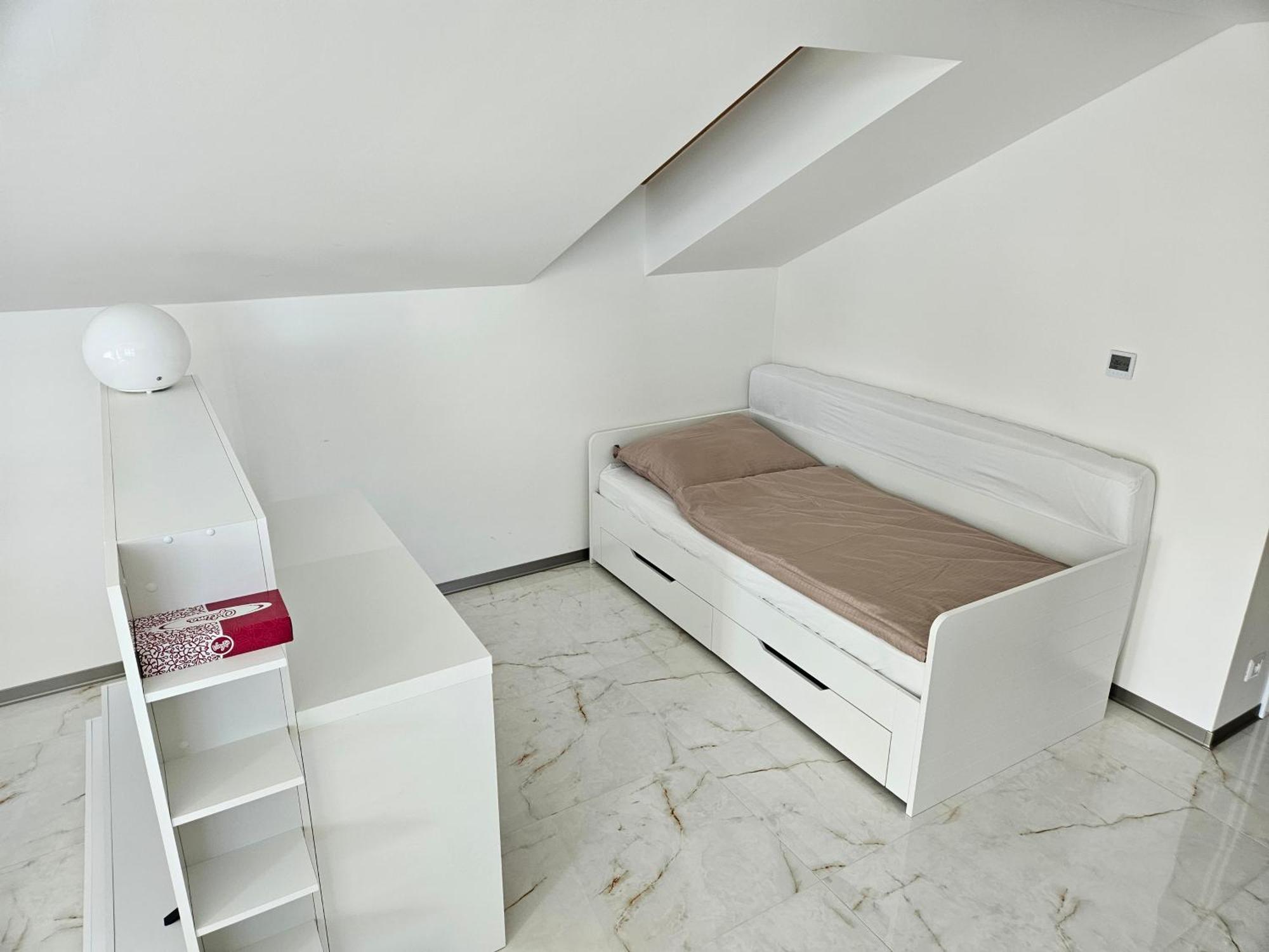 Vila Ferie Dunajska Luzna Rom bilde